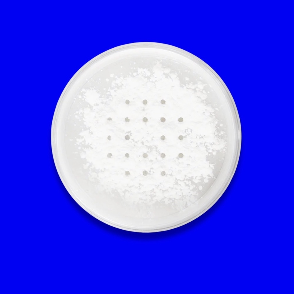 Ciaté London Extraordinary Setting Powder | Translucent - Picture 3 of 6